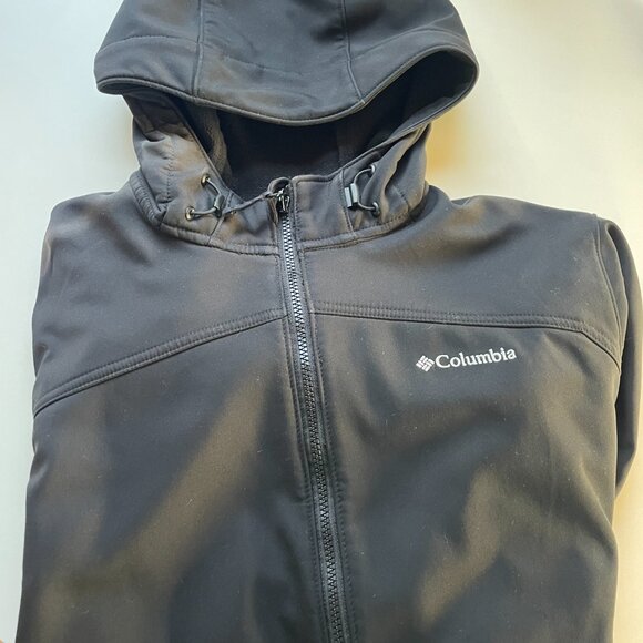 Columbia Men’s Softshell Jacket with Hood – Omni-Shield | Size Large | Black - Picture 3 of 6